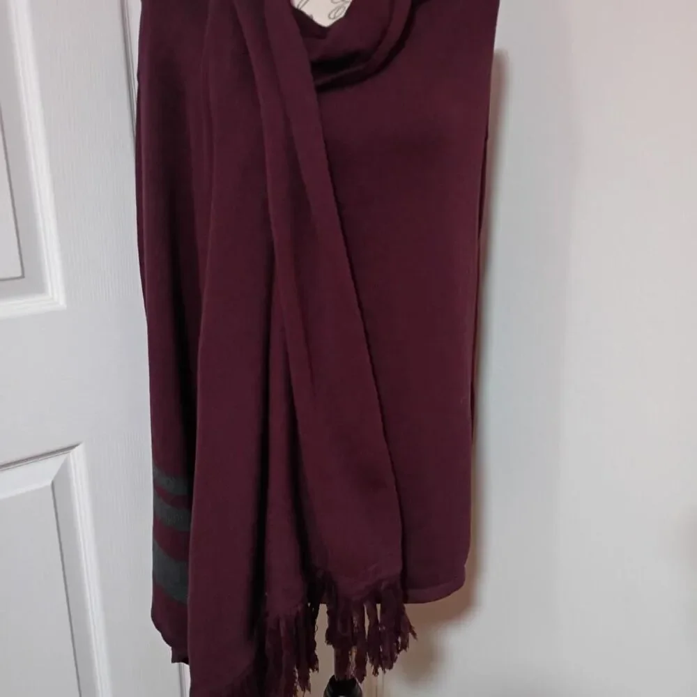 CAbi capi burgundy